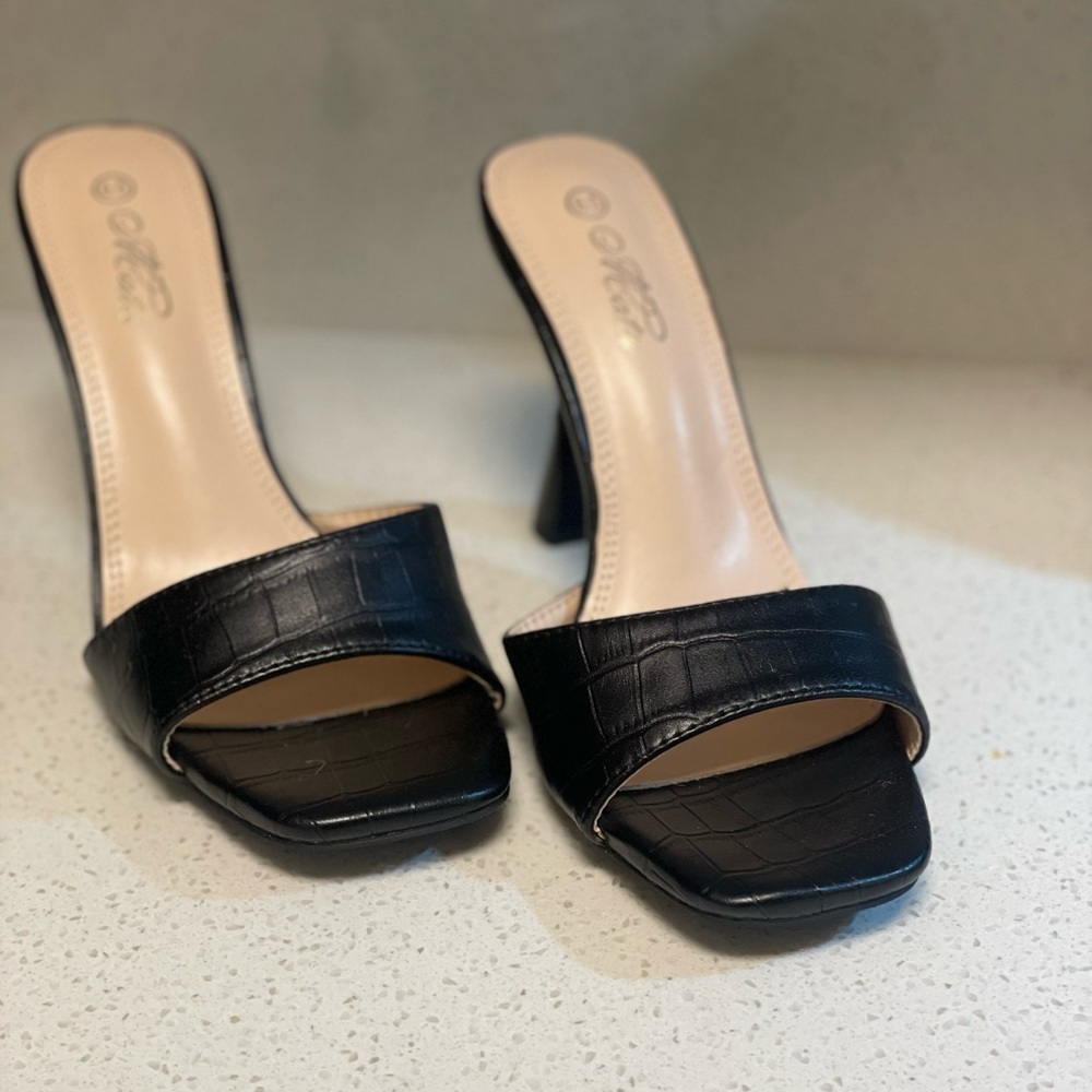 Black heels